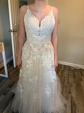 Sweet Essense of Australia Backless Gown